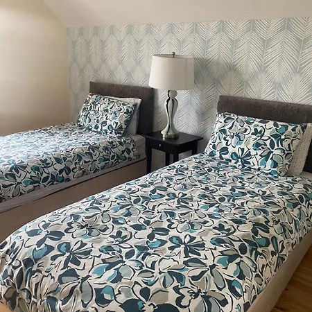 Holiday Home Waterville بيت للعطل ووترفيل